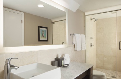 Historic Seaport Hotel | One Bedroom Suite Queens, Pier House, Roomy Elegance, Beachside Bliss, Key West