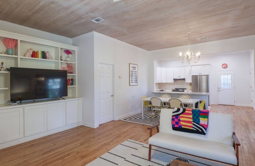 Pass Christian Cottage | One block to beach - Kids Welcome - Great Rates - Cozy Cottage - Easy booking