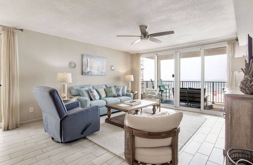Orange Beach East Condo | Orange Beach Gulf-Front 3BR Sleeps 10 Bunk Room Games Oversized Balcony