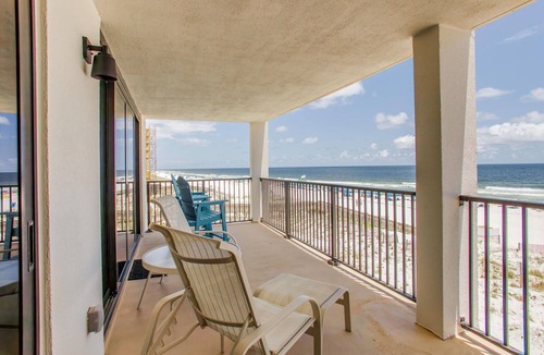 Orange Beach East Condo | Orange Beach Gulf-Front 3BR Sleeps 10 Murphy Bed Pools Boat Slips