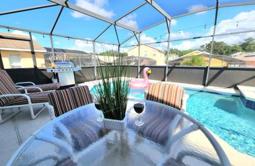 Sandy Ridge Villa | Orlando villa private pool/hot tub close to Disney