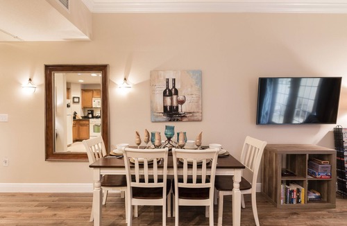 Reunion Condo | OVER 90 FIVE STAR REVIEWS! INVITING TOP FLOOR CONDO WITH AMAZING GOLF VIEWS!