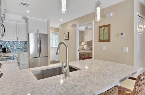 Truman Annex Condo | Oyster's Pearl at The Truman Annex in Key West