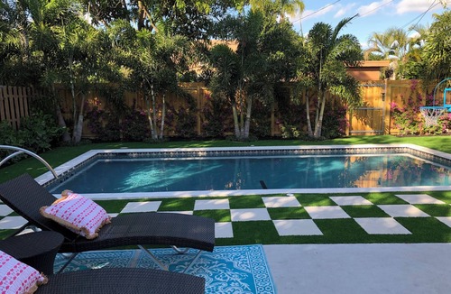 West Palm Beach House | PALM BEACH CHIC Entire Home: Heated Saltwater Pool/Walk to Shops + Restaurants