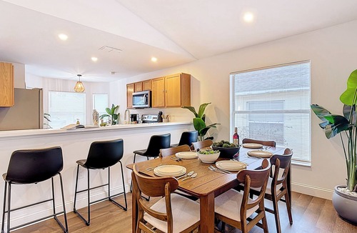 Davenport House | Palm Vista Luxury Resort Heated Pool Near Theme Parks 4BR/2BA