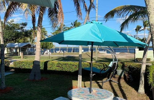 Anglers Park House | PARADISE BY THE SEA! Stunning Beach/direct Water View! Bring Your Boat!