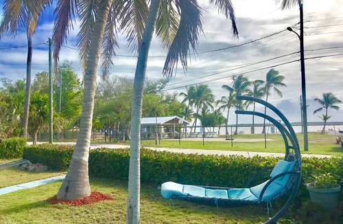 Anglers Park House | PARADISE BY THE SEA! Stunning Beach/direct Water View! Bring Your Boat!