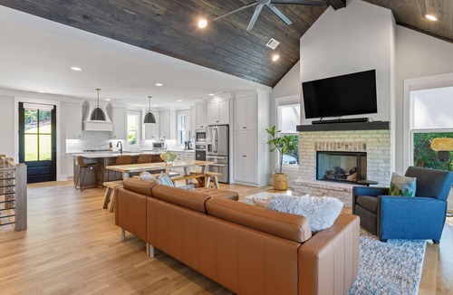 Dadeville House | Paradise Found with a PRIVATE Pool & Spa!