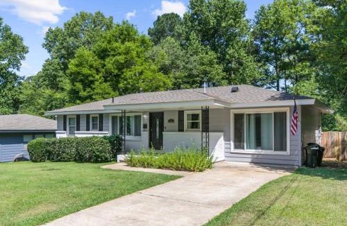 New Castle House | Park Drive Picturesque