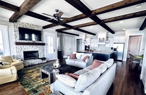 Coosa County House | Parker Creek Paradise with SHOW STOPPING WATERFRONT