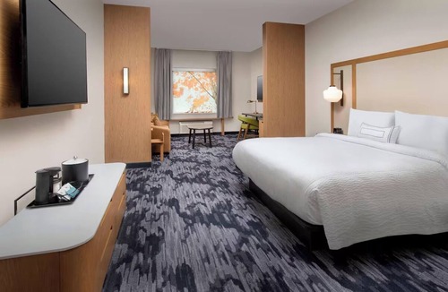 Doral Hotel | Peaceful Stay w/3 Executive Suite Near CityPlace Doral | Free Breakfast