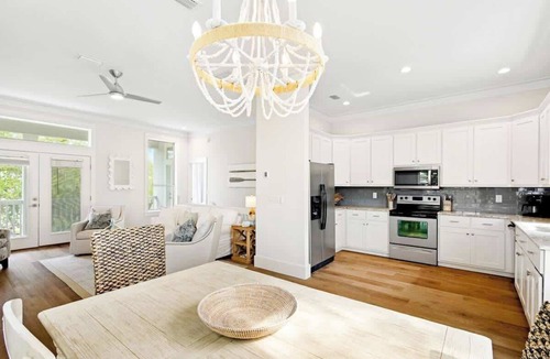 White's Gulfview House | Pearly White by Stay on 30a