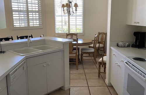 Pelican Bay Condo | PELICAN BAY Amenities! BEACH CLUB! WALK TO SHOP/DINE/PICKLEBALL/TENNIS/QUIET