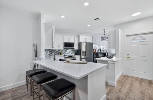 Pelican Bay Condo | Pelican Bay Retreat–Luxury Naples Getaway with Beach Access & Premier Amenities