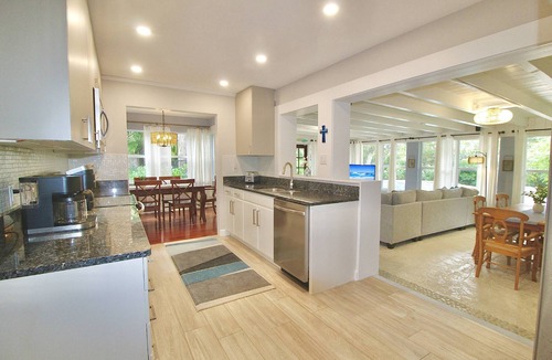 Stuart House | Pelicans Landing - 4BR/3BA Home - Heated Pool - - Close to Beach and Historic Downtown