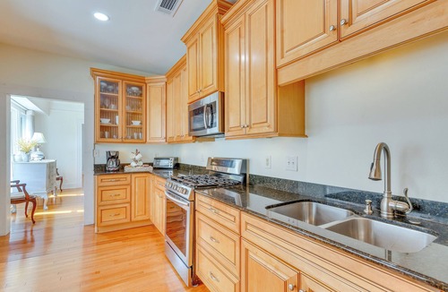 East Hill House | Pensacola Paradise: Furnished Deck & Gas Grill!