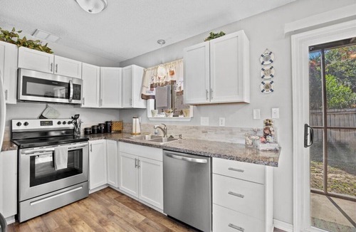 East Pensacola Heights House | Pensacola Townhome near beach and downtown area.