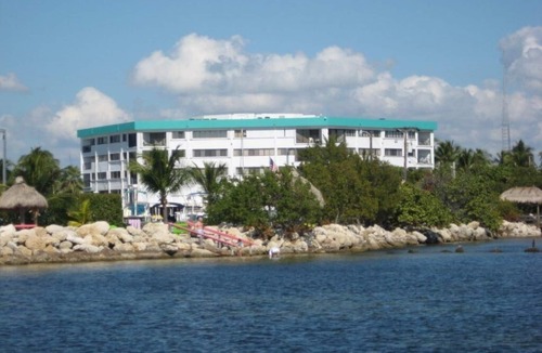Rock Harbor Condo | Penthouse Apartment Sunsets in Key Largo, Kawama Yacht Club Tower