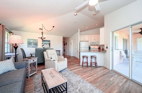 Central Naples Condo | PENTHOUSE Golf Course By The Sea #2 - top floor
