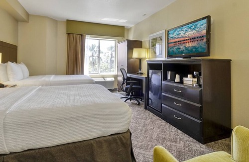 Florida Central Atlantic Coast House | Perfect Couple Vacation! Have a Peaceful Stay w/Our Gorgeous Room! Free Parking