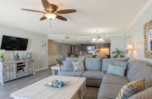 Orange Beach East Condo | Perfect Location on the 5th Floor at Phoenix X !