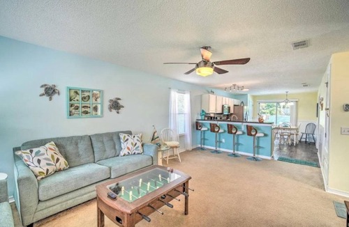 Pensacola House | Perfect Pensacola Pool House with Arcade Game Room! Sleeps 6 Families Love it!