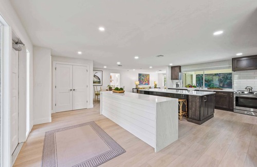 Moorings House | Pesaro 3BR Pool Home | Near Beach & Downtown