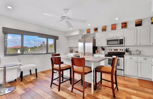 Melbourne Beach House | Pet-Friendly 3-bed 3-bath ocean front townhome with WiFi, fitness room
