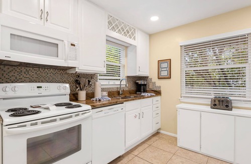 Gulf Pines House | Pet Friendly 3BR Home in Miramar Beach w Private Beach Access