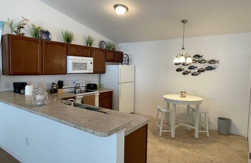 The Villages House | Pet-Friendly Retreat near Brownwood Paddock Square in The Villages.