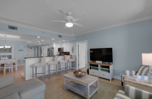 Lower Grand Lagoon Condo | PET FRIENDLY-BEACH CHAIRS UMBRELLA INCL-3 UNITS SIDE BY SIDE 1904,1905,1906