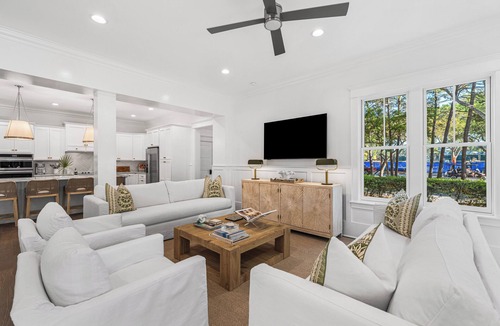 Cottage District House | Pet-Friendly WaterColor Home with Electric Cart, 6 Bikes & Beach Club Access