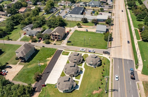Tuscaloosa House | Phoenix Cottages (900)