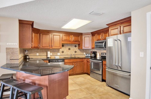 Orange Beach East Condo | Phoenix X 3BR, Beachfront!