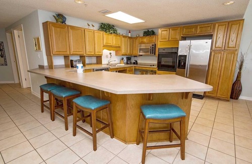 Orange Beach East Condo | Phoenix X 713 Your Orange Beach Retreat! Gulf Front next to the Flora Bama by Prickett Properties