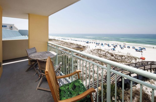Fort Walton Beach Condo | PI 401: Sun, Surf, and Sand - *Wrap-Around Balcony*- Corner Condo, Golf &More