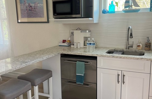 Ocala Apartment | "Pine Haven" Casita, 1 BR, relax among the peaceful pines in rural Florida