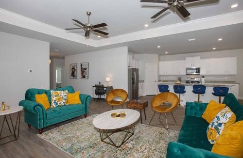 Foley House | Pleasant Dreams House during November 2023 with a