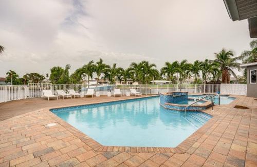 Caloosahatchee House | Pool & Boat Dock: Pet-Friendly Cape Coral Home