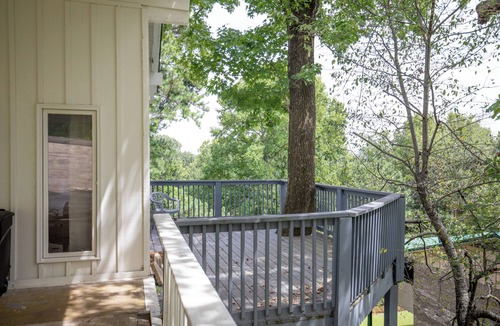 Crestline Heights House | Pool Huge Porch Terrace House
