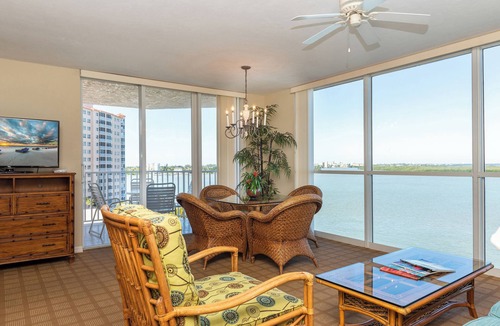 Fort Myers Beach Hotel | Poolside Beach Escape with Free Parking Near Estero Bay Adventures | 2 Units