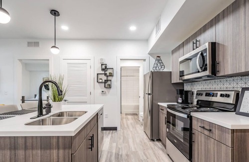 Zephyrhills Apartment | Premier Living at The Well