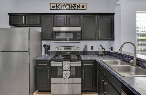 Regal Palms House | Premium Waterpark Resort Home nr Disney! New Pool and Cabanas! Summer Specials!