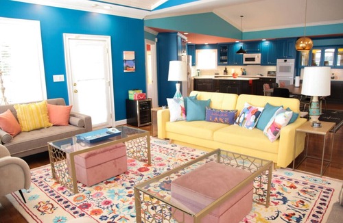 Leesburg House | Primary and Guest Home Sleeps 26 Comfortably