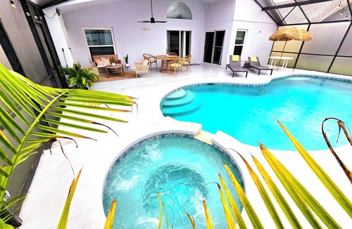 West Haven Villa | Private 5-bed villa, free hot tub, gameroom, WiFi next to Disney—sleeps 10