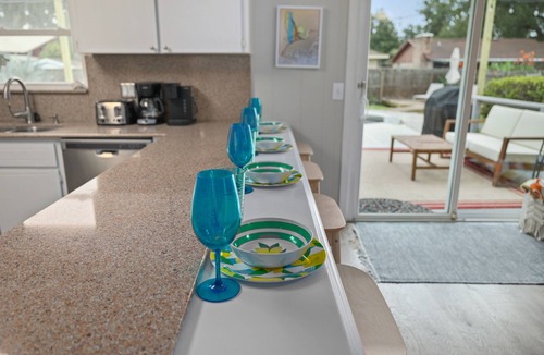 Isle of Palms House | Private Heated Pool | Minutes to Mayo & Beach