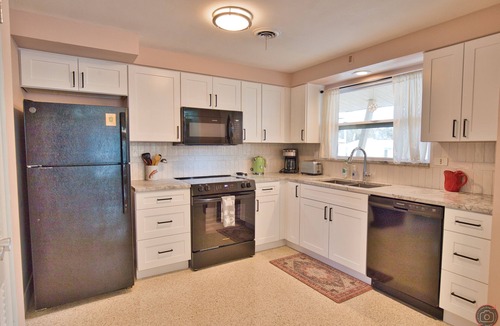 Englewood House | Private home with a pool on a tropical island, only a 2 minute walk to the Gulf!