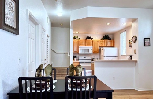 Venetian Bay Villages House | Private Lake | 4 Resort Pools | Near Disney 2200