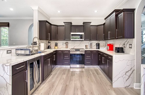 Miami Lakes House | Private Oasis - Pool & Backyard