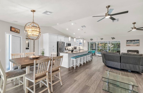 Bonita Springs House | Private Palm Oasis - Close to Barefoot Beach/Bonita Beach/North Naples